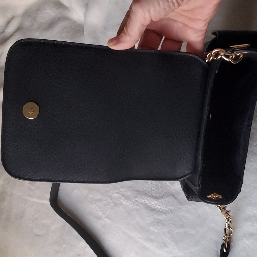 Purse - Picture 7 of 11